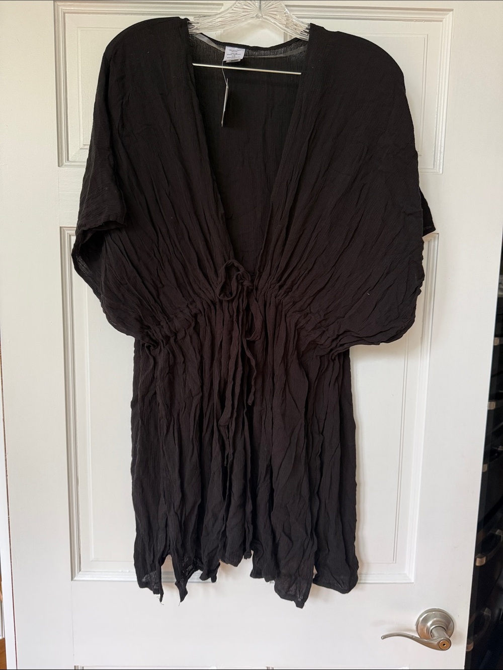 Time and Tru Black Crinkled V-Neck Tie-Front Tunic